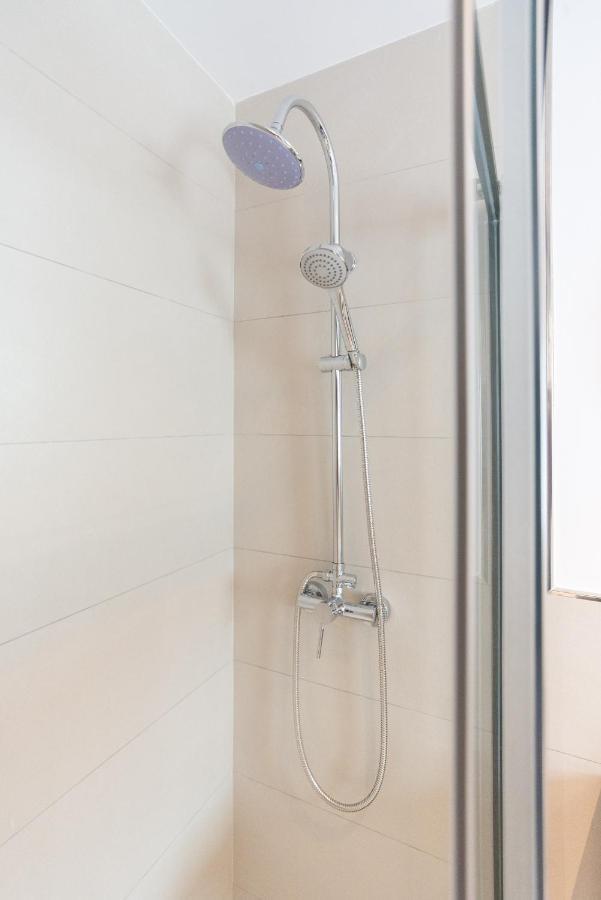 Te1b-el Teatro Brick Prime Location Appartement *